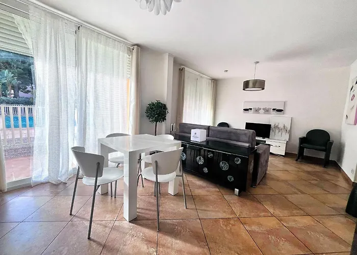 Direct Monaco 2 Pieces Devant Piscine