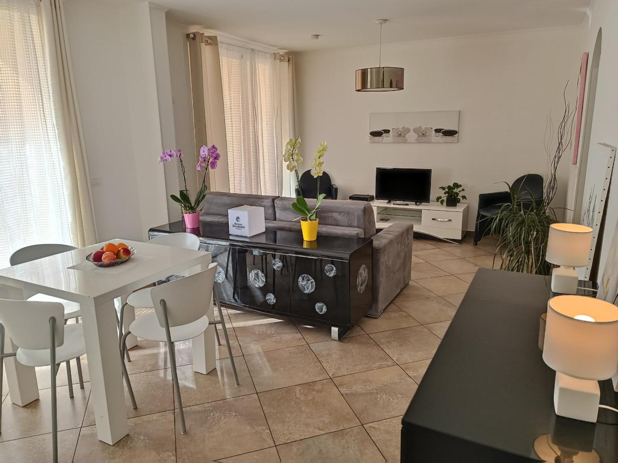 Apartment Direct Monaco 2 Pieces Devant Piscine Beausoleil
