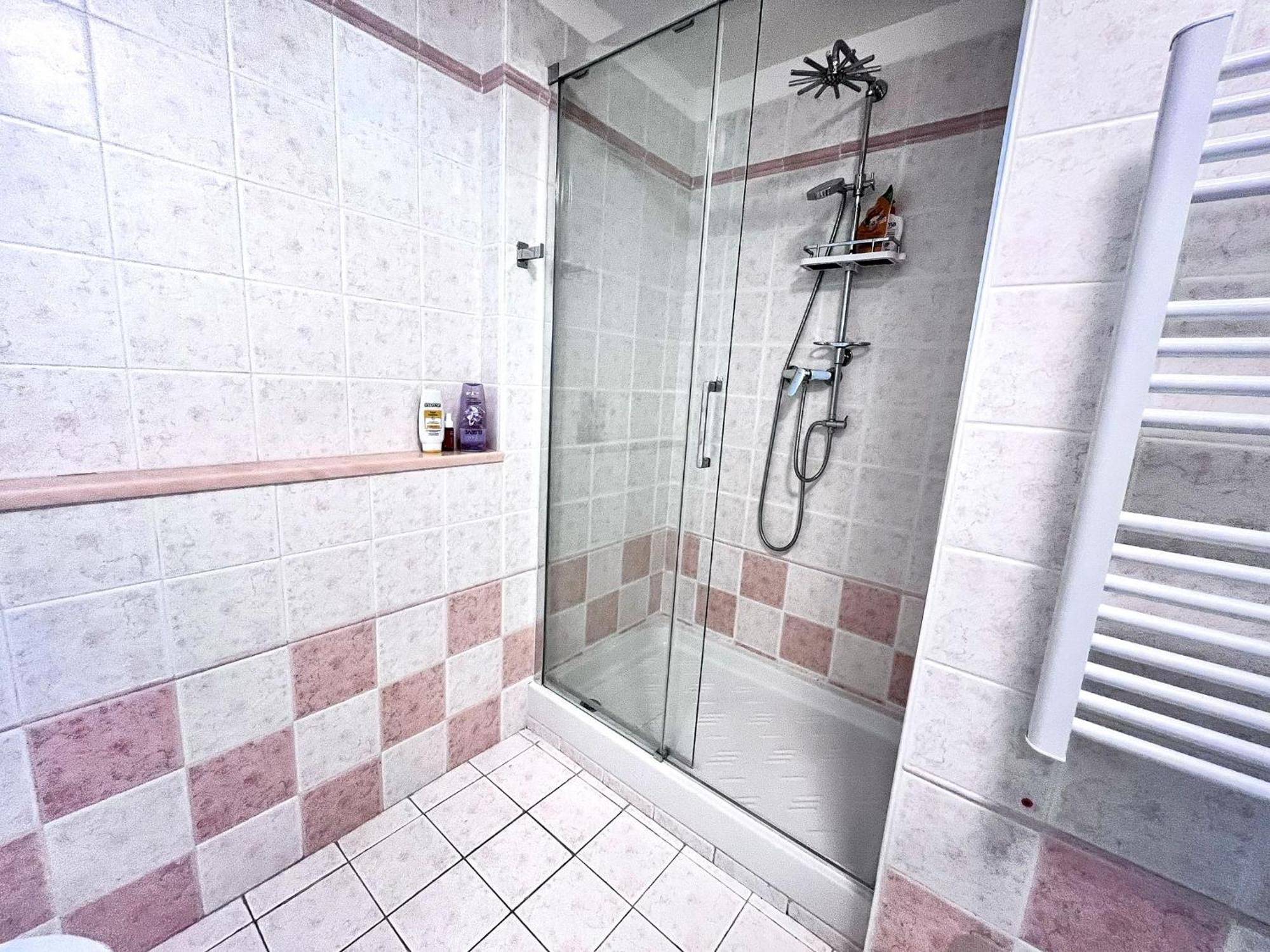 Direct Monaco 2 Pieces Devant Piscine Apartment Beausoleil